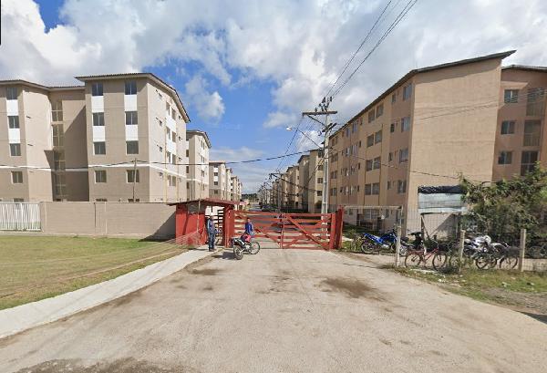 Vende-se em Itaborai-RJ  apto, 75.34 de área total, 43.95 de área privativa,  2_qto(s), a.serv, WC, 1_sala(s), cozinha.