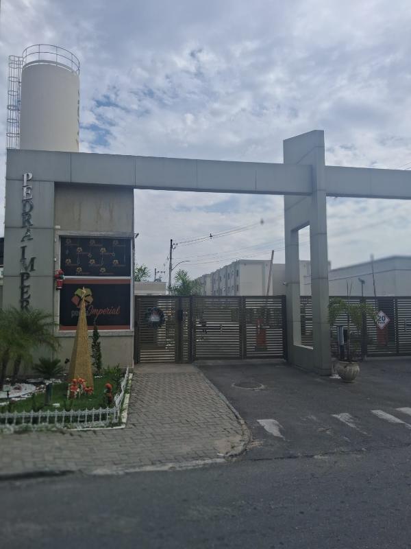 Vende-se em Itaborai-RJ  apto, 40.82 de área privativa,  2_qto(s), WC, 1_sala(s), cozinha, 1_vaga(s) de garagem.
