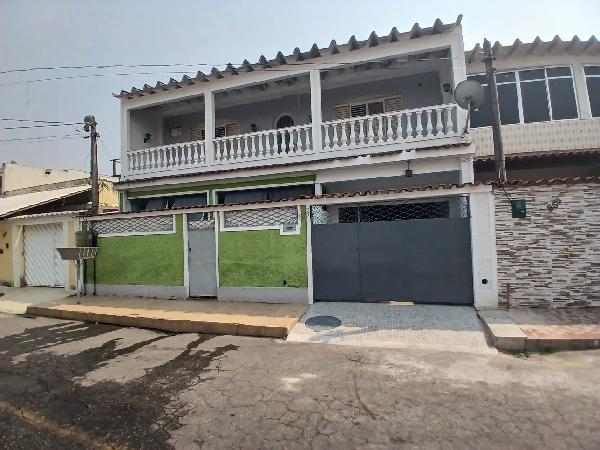 Vende-se em Mesquita-RJ  apto, 218.47 de área privativa, WC.