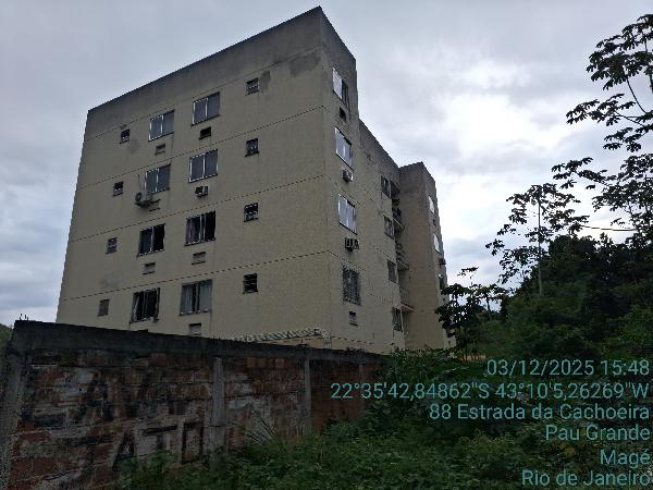 Vende-se em Mage-RJ  apto, 41.45 de área total, 41.45 de área privativa,  2_qto(s), a.serv, WC, 1_sala(s), cozinha, 1_vaga(s) de garagem.