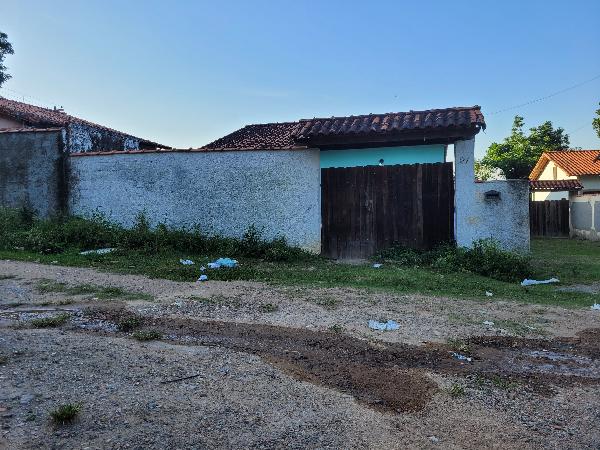 Vende-se em Mage-RJ  Casa, 68.12 de área privativa, 142.50 de área do terreno,  2_qto(s), a.serv, WC, 1_sala(s), cozinha, 1_vaga(s) de garagem.