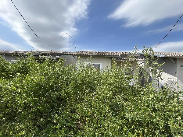 Vende-se em Itaborai-RJ  Casa, 45.25 de área total, 45.25 de área privativa, 150.00 de área do terreno,  2_qto(s), varanda, a.serv, WC, 1_sala(s), cozinha.