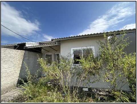 Vende-se em Itaborai-RJ  Casa, 45.25 de área privativa, 150.00 de área do terreno, varanda, WC, 1_sala(s), cozinha.