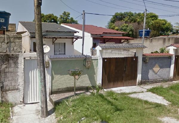 Vende-se em Mage-RJ  Casa, 66.38 de área privativa, 180.00 de área do terreno,  2_qto(s), WC, 1_vaga(s) de garagem.