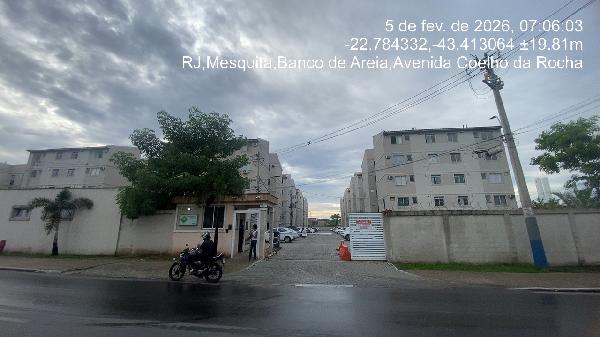 Vende-se em Mesquita-RJ  apto, 42.90 de área total, 42.90 de área privativa,  2_qto(s), WC, 1_sala(s), cozinha, 1_vaga(s) de garagem.