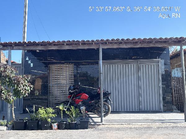 Vende-se em Acu-RN  Casa, 83.82 de área total, 83.82 de área privativa, 330.00 de área do terreno,  1_qto(s), WC, 2_sala(s), cozinha.