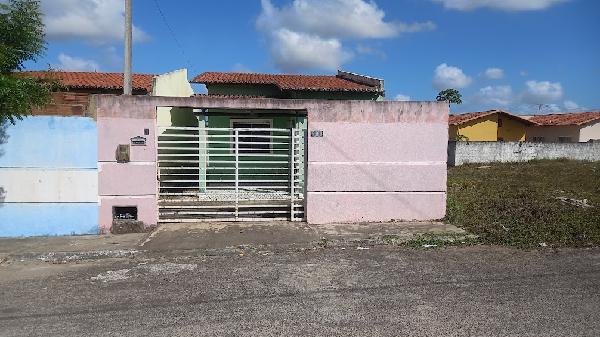 Vende-se em Ceara-Mirim-RN  Casa, 56.14 de área privativa, 133.33 de área do terreno,  2_qto(s), a.serv, WC, 1_sala(s), cozinha, Terraco.
