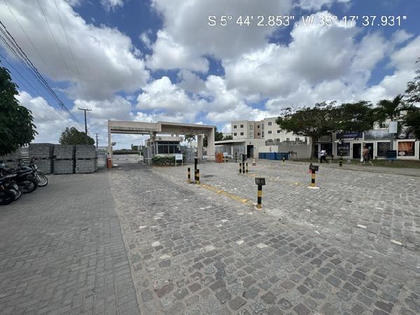 Vende-se em Sao Goncalo Do Amarante-RN  apto, 49.57 de área total, 45.50 de área privativa,  2_qto(s), a.serv, WC, 1_sala(s), cozinha, 1_vaga(s) de garagem.