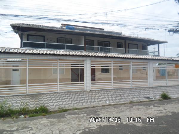 Vende-se em Praia Grande-SP  Casa, 49.04 de área total, 40.39 de área privativa, 49.04 de área do terreno,  2_qto(s), a.serv, WC, 1_sala(s), cozinha, 1_vaga(s) de garagem.