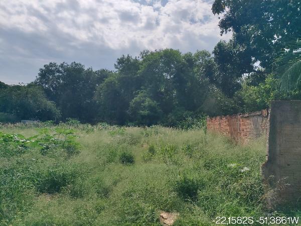 Vende-se em Presidente Prudente-SP  Terreno, 125.00 de área do terreno.