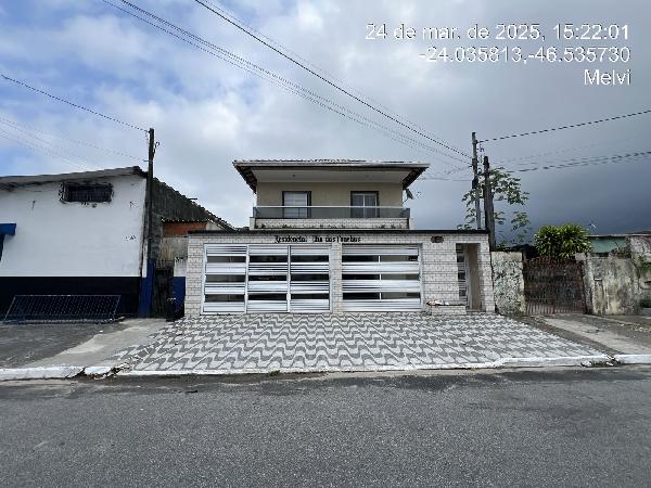 Vende-se em Praia Grande-SP  Casa, 45.90 de área total, 39.42 de área privativa, 45.90 de área do terreno, 1_vaga(s) de garagem.