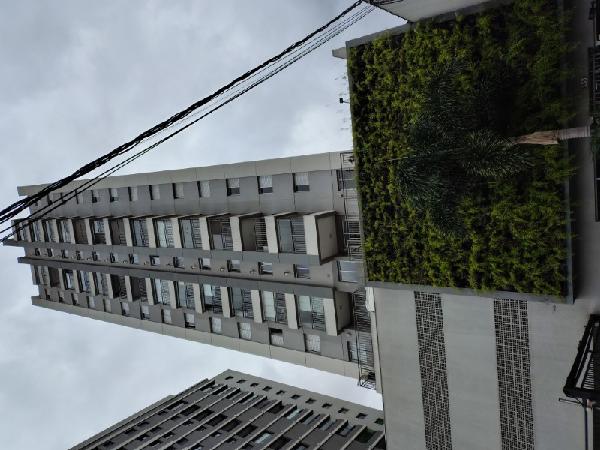 Vende-se em Osasco-SP  apto, 73.96 de área total, 32.33 de área privativa,  2_qto(s), 1_vaga(s) de garagem.