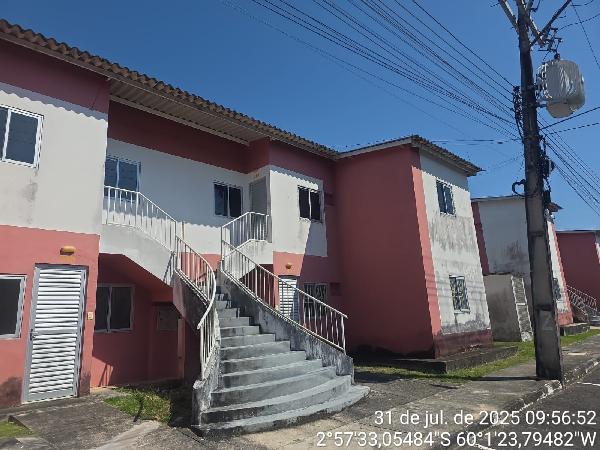Vende-se em Manaus-AM  apto, 165.29 de área total, 40.39 de área privativa,  2_qto(s), WC, cozinha.