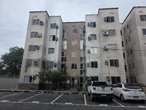 Vende-se em Manaus-AM  apto, 100.57 de área total, 45.20 de área privativa,  2_qto(s), a.serv, WC, 1_sala(s), cozinha.