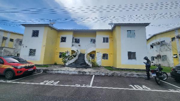 Vende-se em Manaus-AM  apto, 165.29 de área total, 40.39 de área privativa,  2_qto(s), WC, 1_sala(s), cozinha, 1_vaga(s) de garagem.