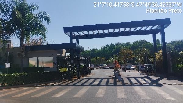 Vende-se em Ribeirao Preto-SP  apto, 91.40 de área total, 43.06 de área privativa,  2_qto(s), WC, 1_sala(s), cozinha.