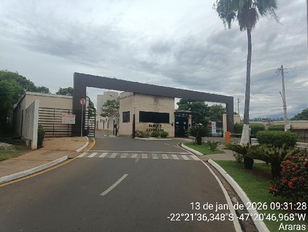 Vende-se em Araras-SP  apto, 94.64 de área total, 41.85 de área privativa,  2_qto(s), WC, 1_sala(s), 1_vaga(s) de garagem.
