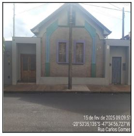 Vende-se em Batatais-SP  Casa, 315.04 de área privativa, 476.40 de área do terreno.