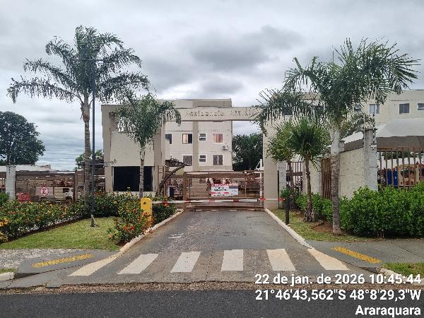 Vende-se em Araraquara-SP  apto, 87.72 de área total, 39.30 de área privativa,  2_qto(s), WC, 1_sala(s), 1_vaga(s) de garagem.