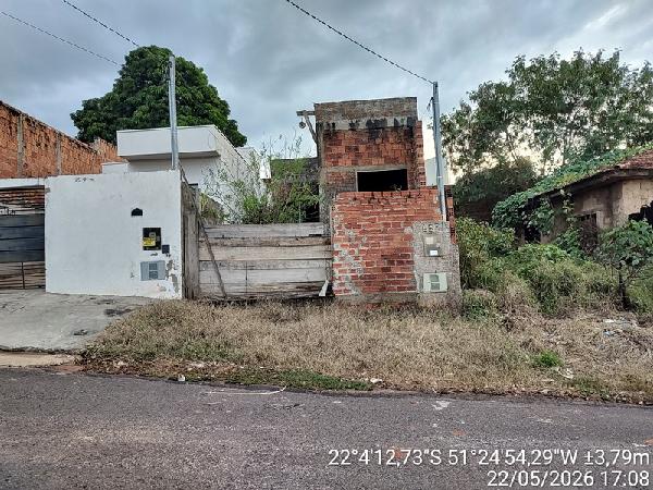 Vende-se em Alvares Machado-SP  Terreno, 126.00 de área do terreno.