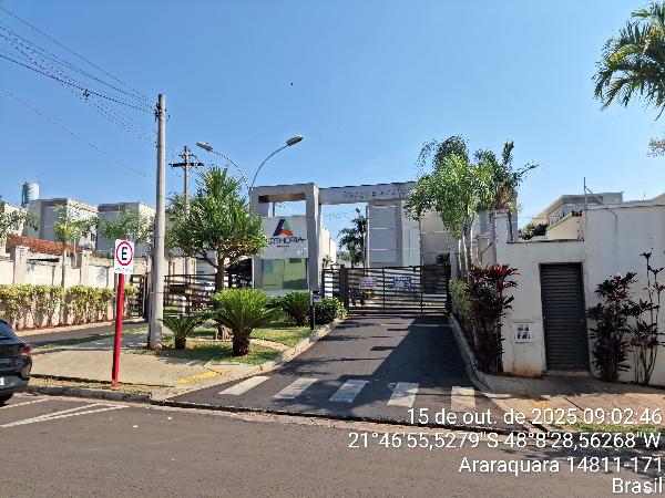 Vende-se em Araraquara-SP  apto, 87.78 de área total, 39.30 de área privativa,  2_qto(s), WC, 1_sala(s), cozinha, 1_vaga(s) de garagem.