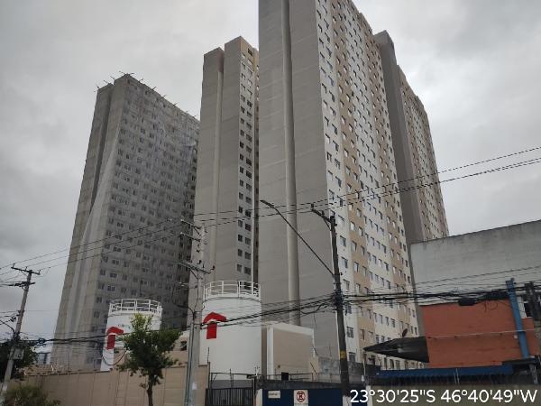 Vende-se em Sao Paulo-SP  apto, 50.11 de área total, 32.89 de área privativa,  2_qto(s), WC, 1_sala(s), cozinha.