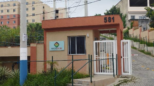 Vende-se em Belford Roxo-RJ  apto, 100.90 de área total, 45.18 de área privativa,  2_qto(s), a.serv, WC, 1_sala(s), cozinha, 1_vaga(s) de garagem.