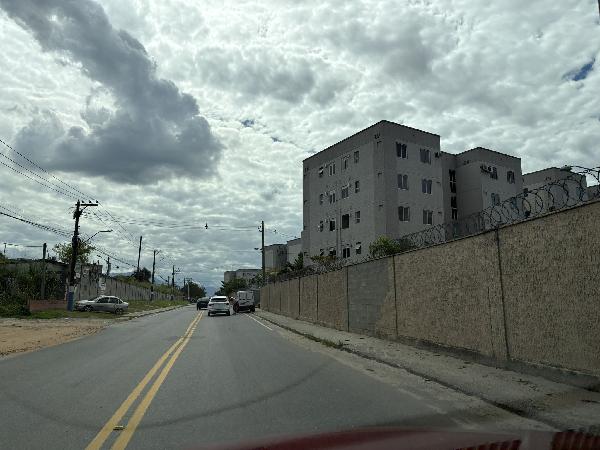 Vende-se em Belford Roxo-RJ  apto, 48.22 de área total, 43.29 de área privativa,  2_qto(s), WC, 1_sala(s), cozinha.