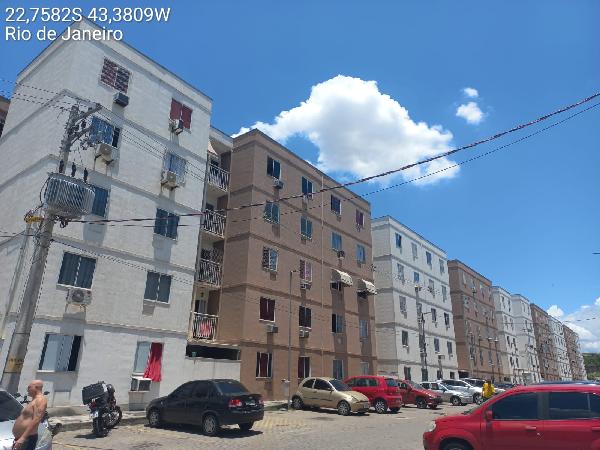Vende-se em Belford Roxo-RJ  apto, 45.00 de área privativa,  2_qto(s), WC, 1_sala(s), cozinha.