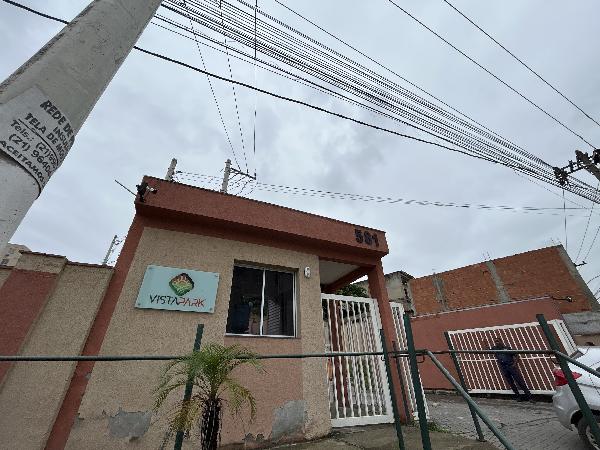Vende-se em Belford Roxo-RJ  apto, 88.53 de área total, 53.59 de área privativa,  2_qto(s), WC, 1_sala(s), cozinha.