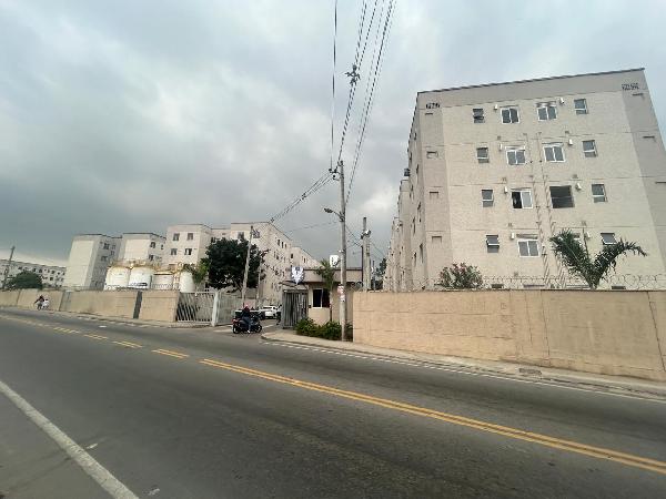Vende-se em Belford Roxo-RJ  apto, 43.29 de área total, 43.29 de área privativa,  2_qto(s), a.serv, WC, 1_sala(s), cozinha, 1_vaga(s) de garagem.