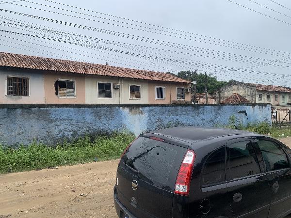 Vende-se em Belford Roxo-RJ  Casa, 43.86 de área privativa,  2_qto(s), WC, 1_sala(s), cozinha, 1_vaga(s) de garagem.