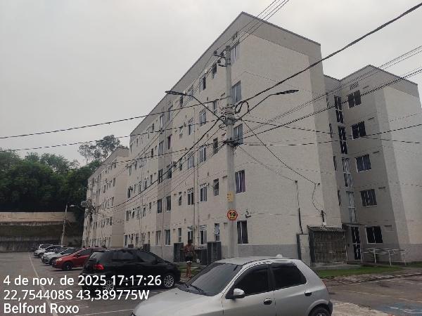 Vende-se em Belford Roxo-RJ  apto, 77.17 de área total, 43.29 de área privativa,  2_qto(s), a.serv, WC, 1_sala(s), cozinha, 1_vaga(s) de garagem.