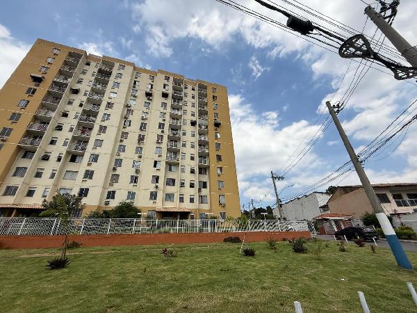 Vende-se em Belford Roxo-RJ  apto, 46.53 de área total, 46.53 de área privativa,  2_qto(s), a.serv, WC, 1_sala(s), cozinha.