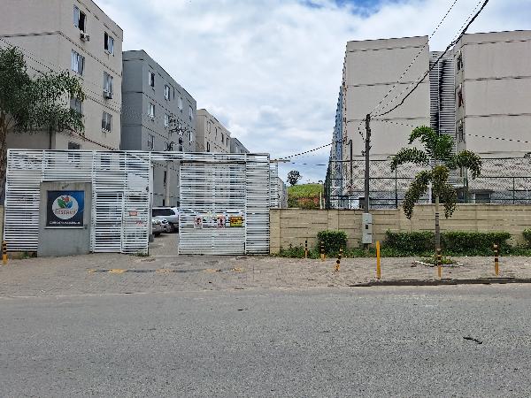 Vende-se em Belford Roxo-RJ  apto, 45.00 de área privativa,  2_qto(s), WC, 1_sala(s), cozinha, 1_vaga(s) de garagem.