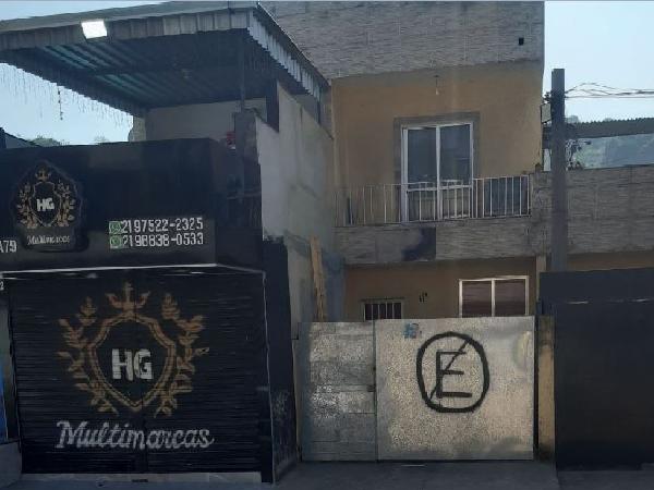 Vende-se em Belford Roxo-RJ  Casa, 59.23 de área privativa, 300.00 de área do terreno,  2_qto(s), a.serv, WC, 1_sala(s), cozinha.
