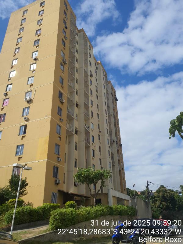 Vende-se em Belford Roxo-RJ  apto, 0.05 de área total, 55.02 de área privativa,  2_qto(s), WC, 1_sala(s), cozinha, 1_vaga(s) de garagem.