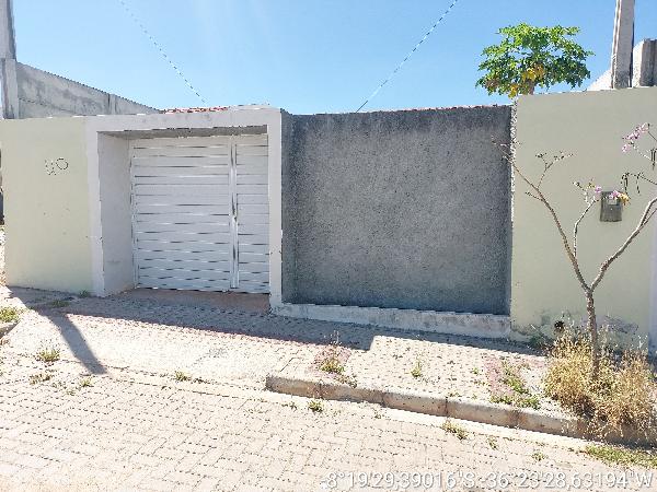 Vende-se em Belo Jardim-PE  Terreno, 148.20 de área do terreno.
