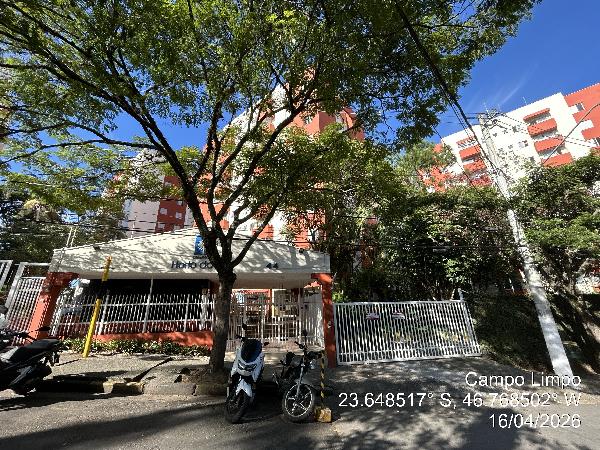 Vende-se em Sao Paulo-SP  apto, 117.92 de área total, 71.60 de área privativa,  2_qto(s), a.serv, WC, 1_sala(s), cozinha, 1_vaga(s) de garagem.