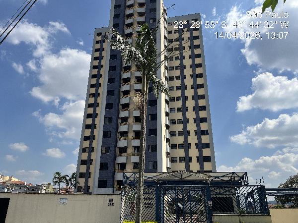Vende-se em Sao Paulo-SP  apto, 120.60 de área total, 56.52 de área privativa,  2_qto(s), WC, 1_sala(s), cozinha, 2_vaga(s) de garagem.
