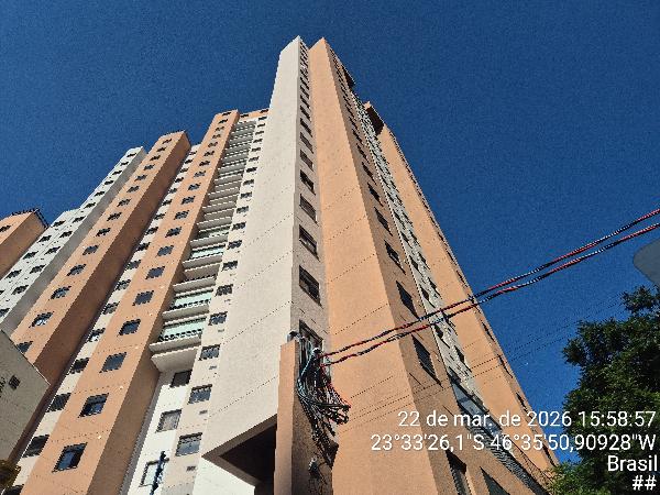 Vende-se em Sao Paulo-SP  apto, 37.30 de área privativa,  2_qto(s), a.serv, WC, 1_sala(s), cozinha.