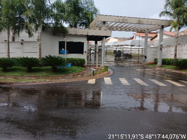 Vende-se em Jaboticabal-SP  apto, 88.87 de área total, 43.06 de área privativa,  2_qto(s), WC, 1_sala(s), cozinha, 1_vaga(s) de garagem.