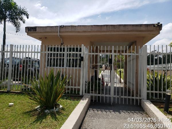 Vende-se em Cotia-SP  apto, 151.94 de área total, 61.08 de área privativa,  2_qto(s), WC, 1_sala(s), cozinha, Terraco, 2_vaga(s) de garagem.