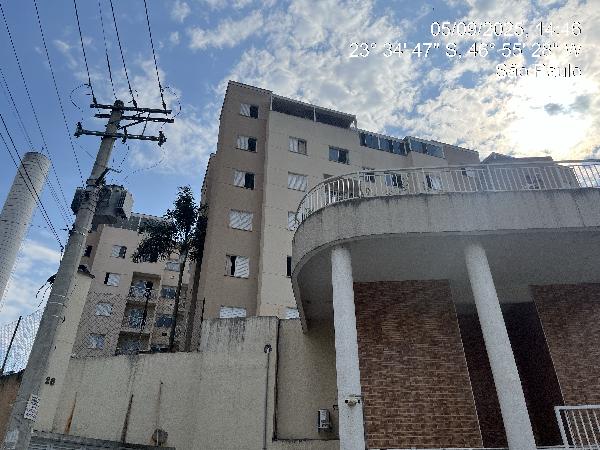 Vende-se em Cotia-SP  apto, 60.20 de área total, 53.00 de área privativa,  3_qto(s), a.serv, WC, 1_sala(s), cozinha, Terraco, 1_vaga(s) de garagem.