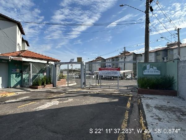 Vende-se em Marilia-SP  apto, 49.48 de área total, 46.09 de área privativa,  2_qto(s), WC, 1_sala(s), cozinha, 1_vaga(s) de garagem.