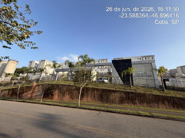 Vende-se em Cotia-SP  apto, 44.64 de área total, 38.92 de área privativa,  2_qto(s), a.serv, WC, 1_sala(s), cozinha, 1_vaga(s) de garagem.