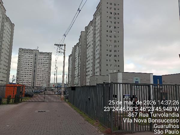 Vende-se em Guarulhos-SP  apto, 59.29 de área total, 48.18 de área privativa,  2_qto(s), WC, 1_sala(s), cozinha, 1_vaga(s) de garagem.