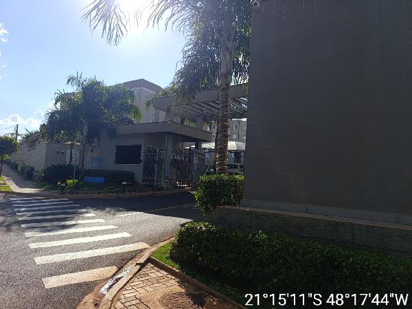 Vende-se em Jaboticabal-SP  apto, 88.87 de área total, 43.06 de área privativa,  2_qto(s), WC, 1_sala(s), cozinha, 1_vaga(s) de garagem.