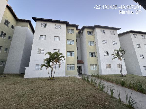 Vende-se em Marilia-SP  Casa, 49.49 de área total, 46.09 de área privativa, 49.49 de área do terreno,  2_qto(s), WC, 1_sala(s), cozinha, 1_vaga(s) de garagem.