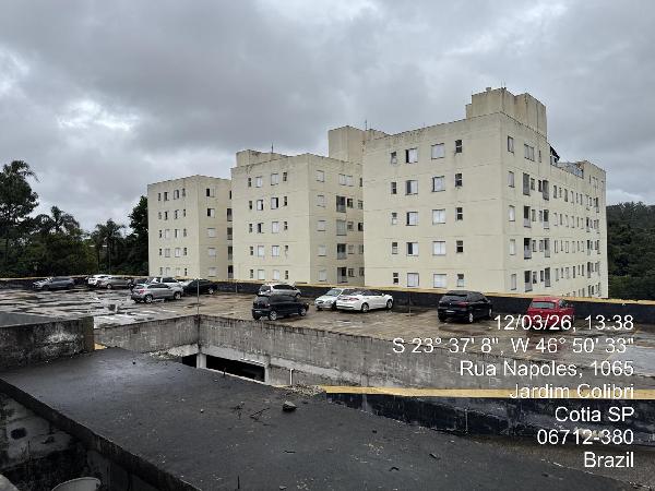Vende-se em Cotia-SP  apto, 73.32 de área total, 50.29 de área privativa,  2_qto(s), a.serv, WC, 1_sala(s), cozinha, 1_vaga(s) de garagem.